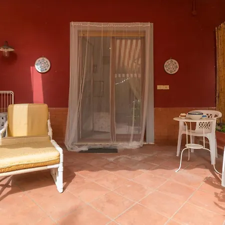 Maison Lillina Bed & Breakfast 4*